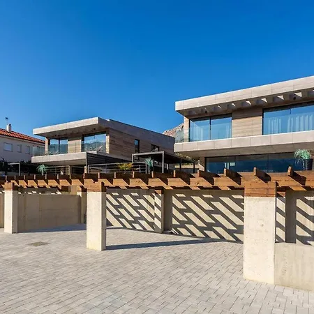 Villa Luxury Villa With A Swimming Pool Baska, Krk - 19534 Baska (Krk)