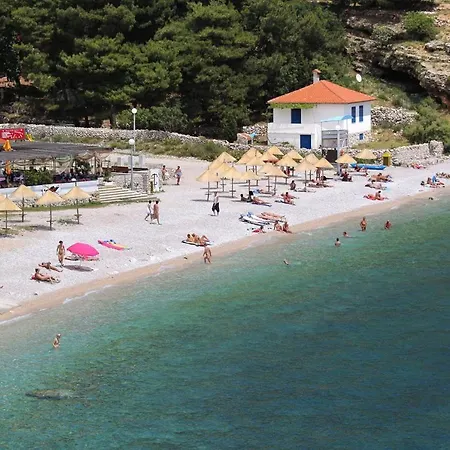 Villa Luxury Villa With A Swimming Pool Baska, Krk - 19534